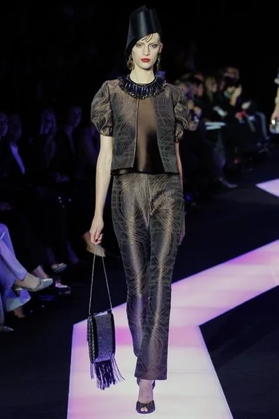 Look 4
